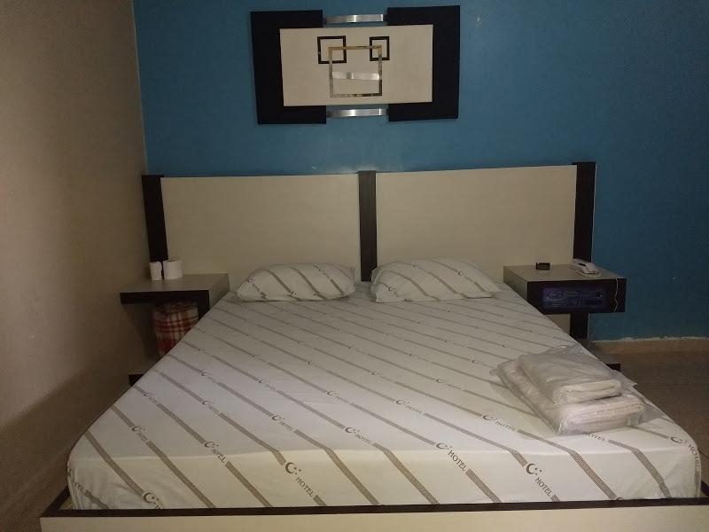 Hotel Flex In โอซาสโก ภายนอก รูปภาพ